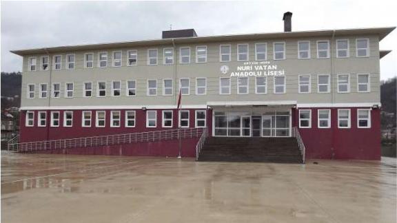Hopa Nuri Vatan Anadolu Lisesi Başkentte Üniversite Ziyaretleri Yaptı