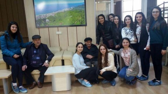Hopa Nuri Vatan Anadolu Lisesinden Fındıklı Huzurevine Ziyaret