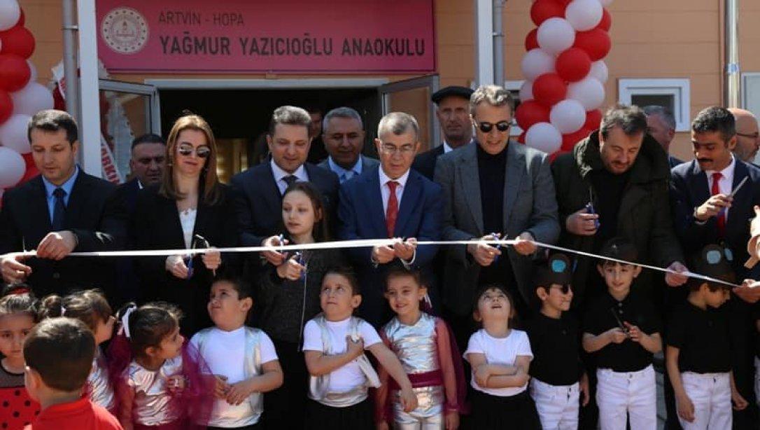 Hayırsever iş adamı Serkan Yazıcıoğlu tarafından yaptırılan Yağmur Yazıcıoğlu Anaokulu Açılışı