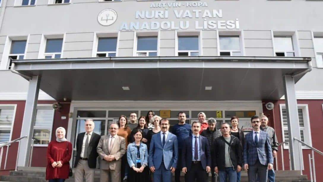 Hopa Nuri Vatan Anadolu Lisesine Ziyaret 