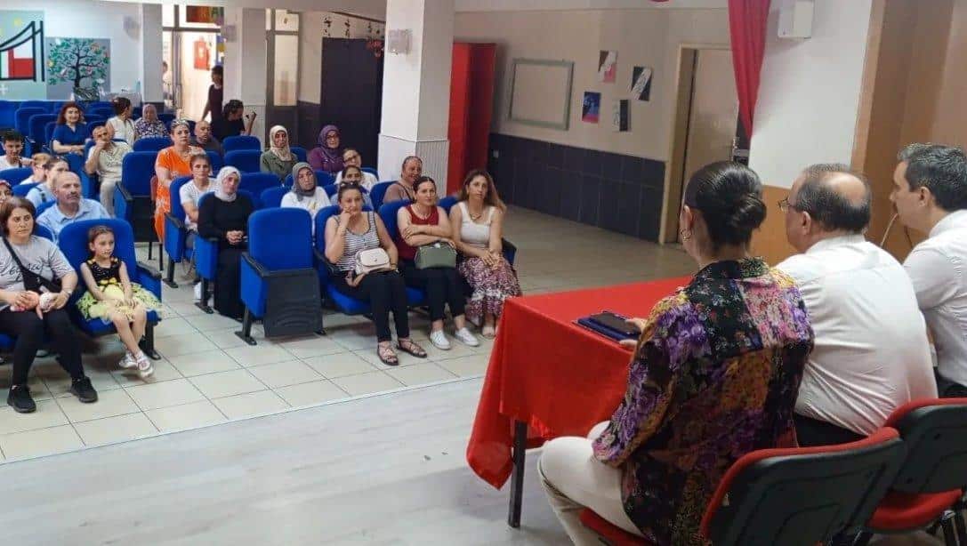 Yavuz Selim Ortaokulu Yaz DYK Kursu Bilgilendirme Toplantısı