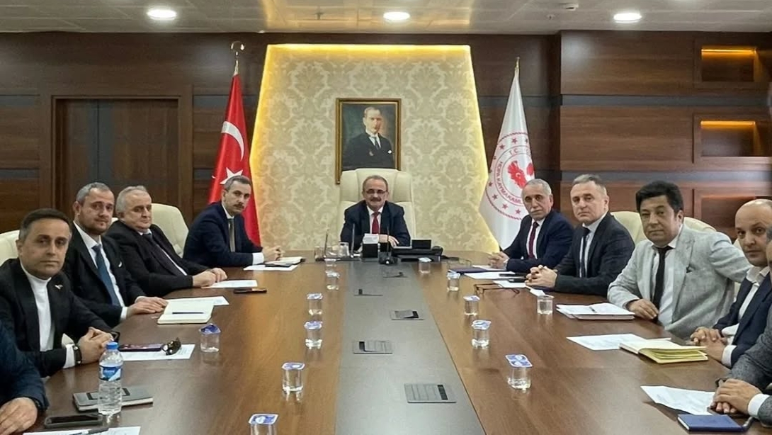 2025-2026 Eğitim Öğretim Yılı 2. Dönem Başı Müdürler Kurulu Toplantısı Gerçekleştirildi 